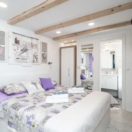 Lavender Dubrovnik